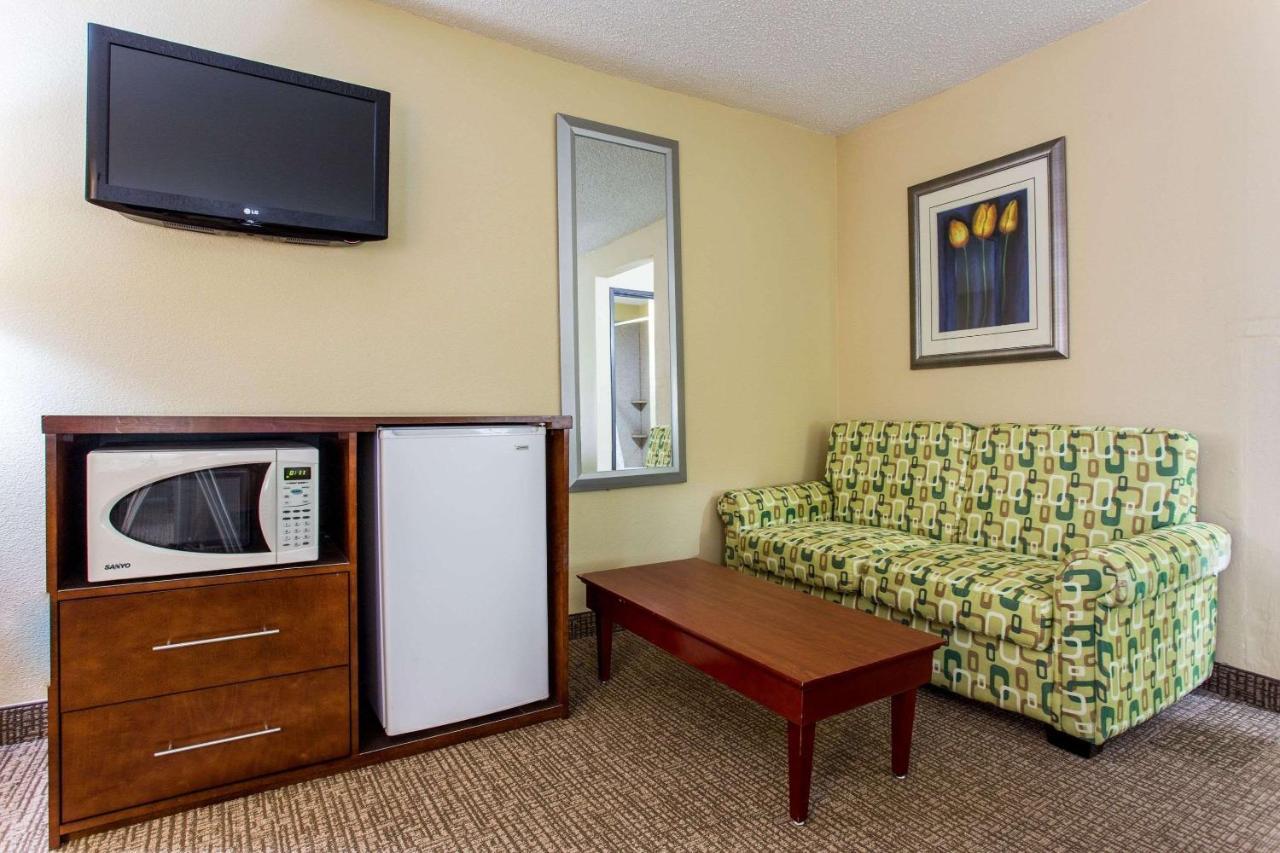 Comfort Inn Columbia-Bush River Exteriér fotografie