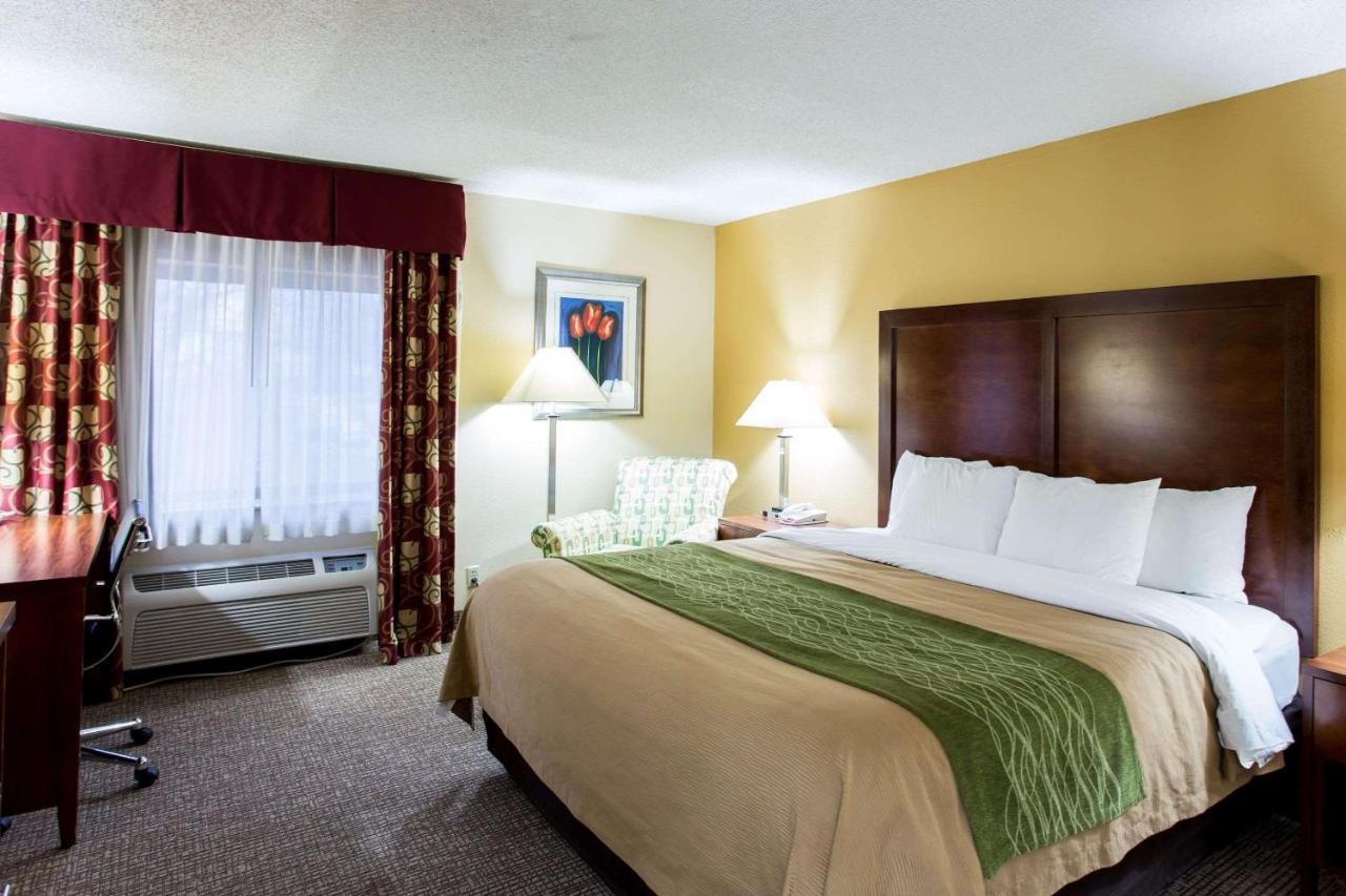 Comfort Inn Columbia-Bush River Exteriér fotografie