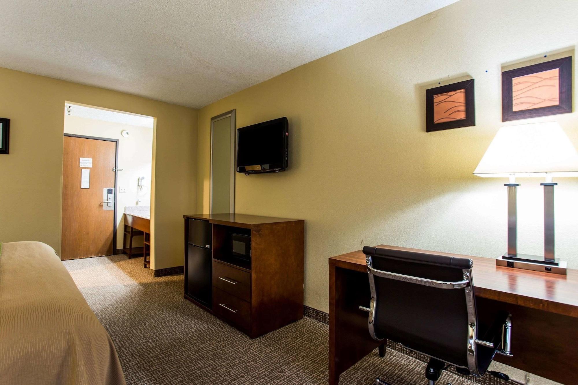 Comfort Inn Columbia-Bush River Exteriér fotografie